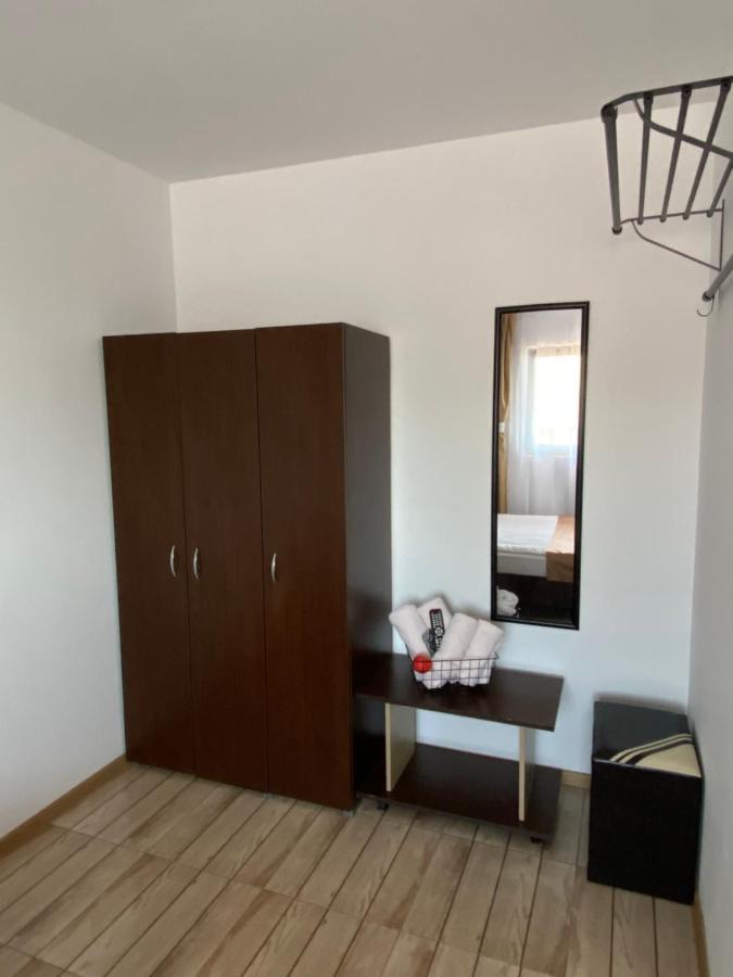 Casa De La Corbu Hotel Corbu  Ngoại thất bức ảnh